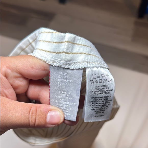 Tahari Girls 2 Piece Set Mint Green Scallop Hem Top and Striped Legging Size 2T - Picture 4 of 11